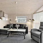 Tatil Evi Cozy In With Kitchen
