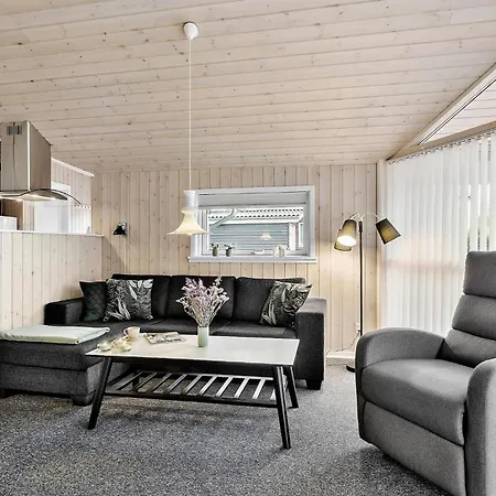 Prázdninový dům Cozy In With Kitchen